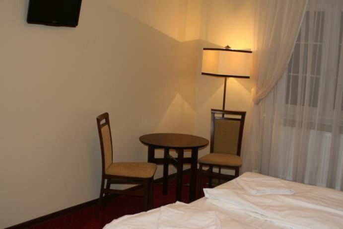 Hotel Grant Leszno  Exterior photo